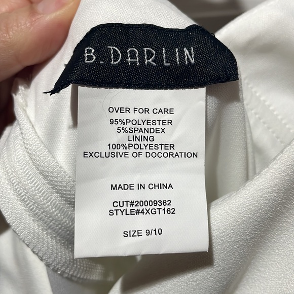 B. Darlin white juniors dress. - Picture 7 of 8